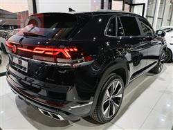ڤۆڵکسواگن ئەتڵەس کرۆس سپۆرت